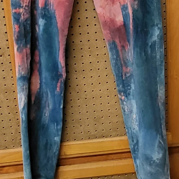 Levi Cordoroy XX Chino taper - Picture 2 of 5